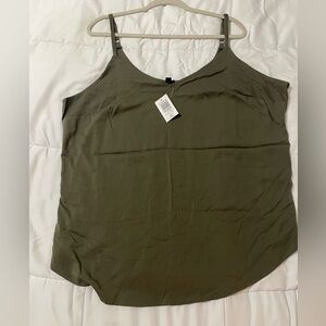 NWT Torrid Sleeveless Stretch Challis Cami Top Olive Green Plus Size 1